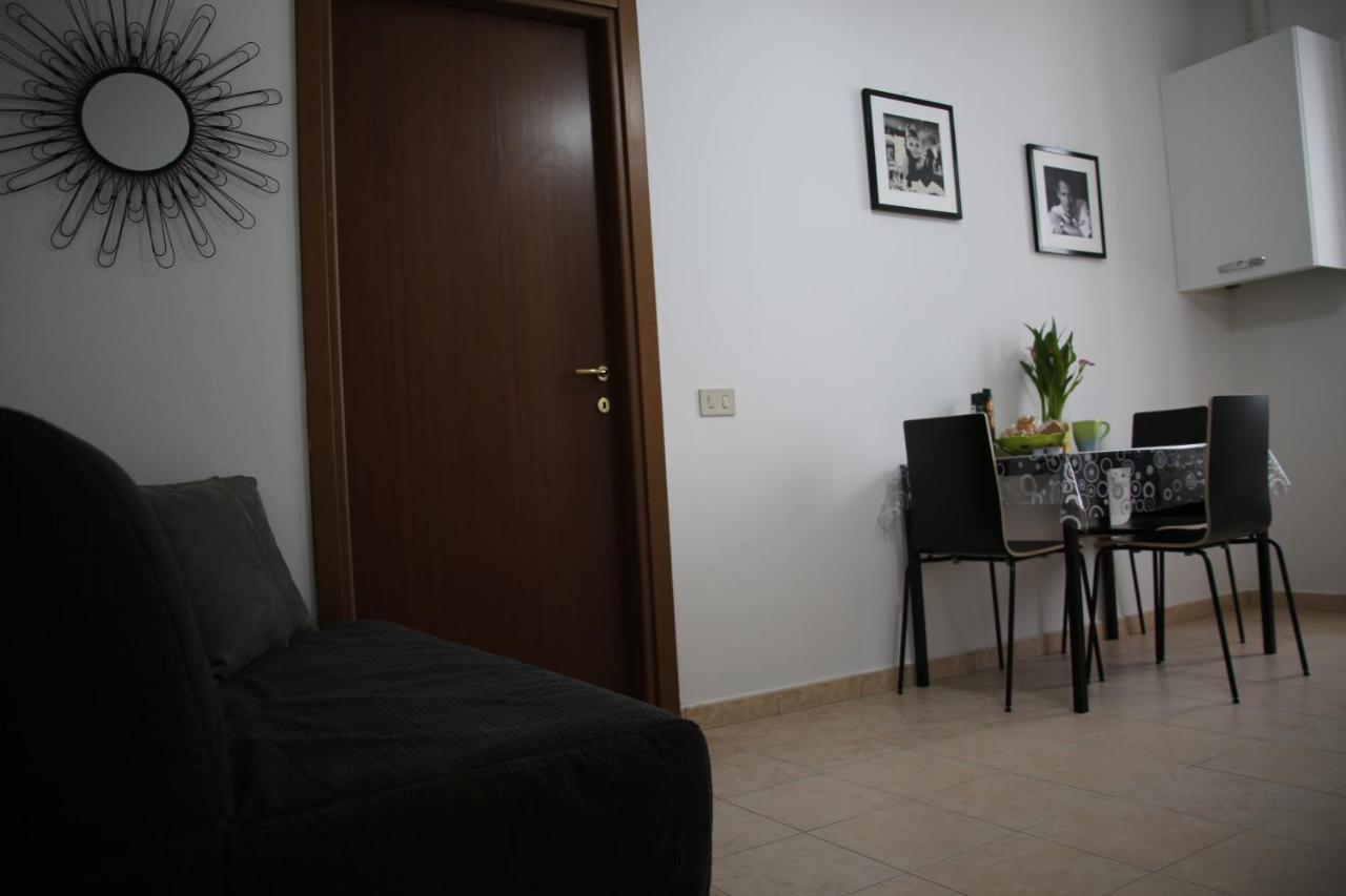 Home & Breakfast La Madonnina 013136-Cni-00001 Lurago dʼErba Εξωτερικό φωτογραφία